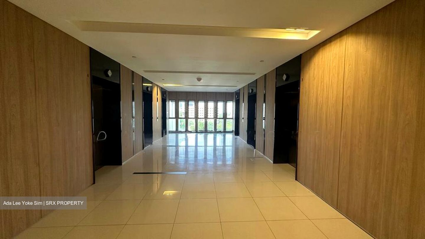 111 Somerset (D9), Office #503338951
